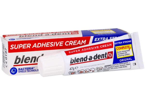 blend-a-dent super crema adhesiva x-strong 47g